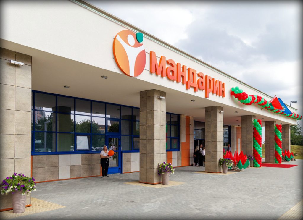 В комплексе «Мандарин» установлена электронная очередь Neuroniq